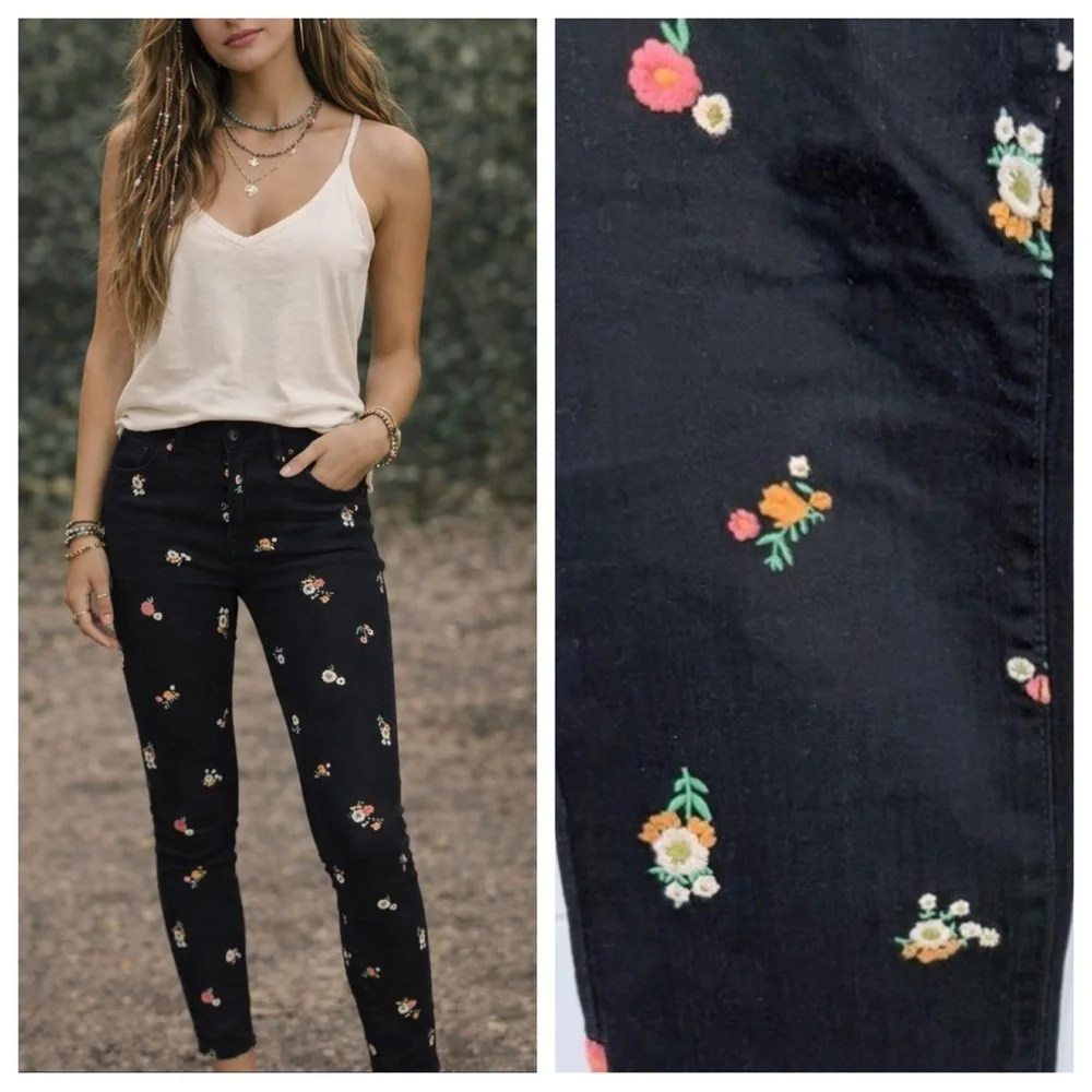Tory Burch Black Embroidered Floral Skinny Jeans Size 24 23642